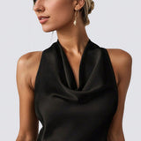 Ærmeløs top i satin