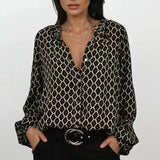 Pernille | V-hals skjorte