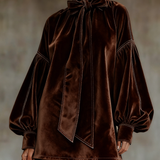 OLIVIA - Elegant fløjlsminikjole